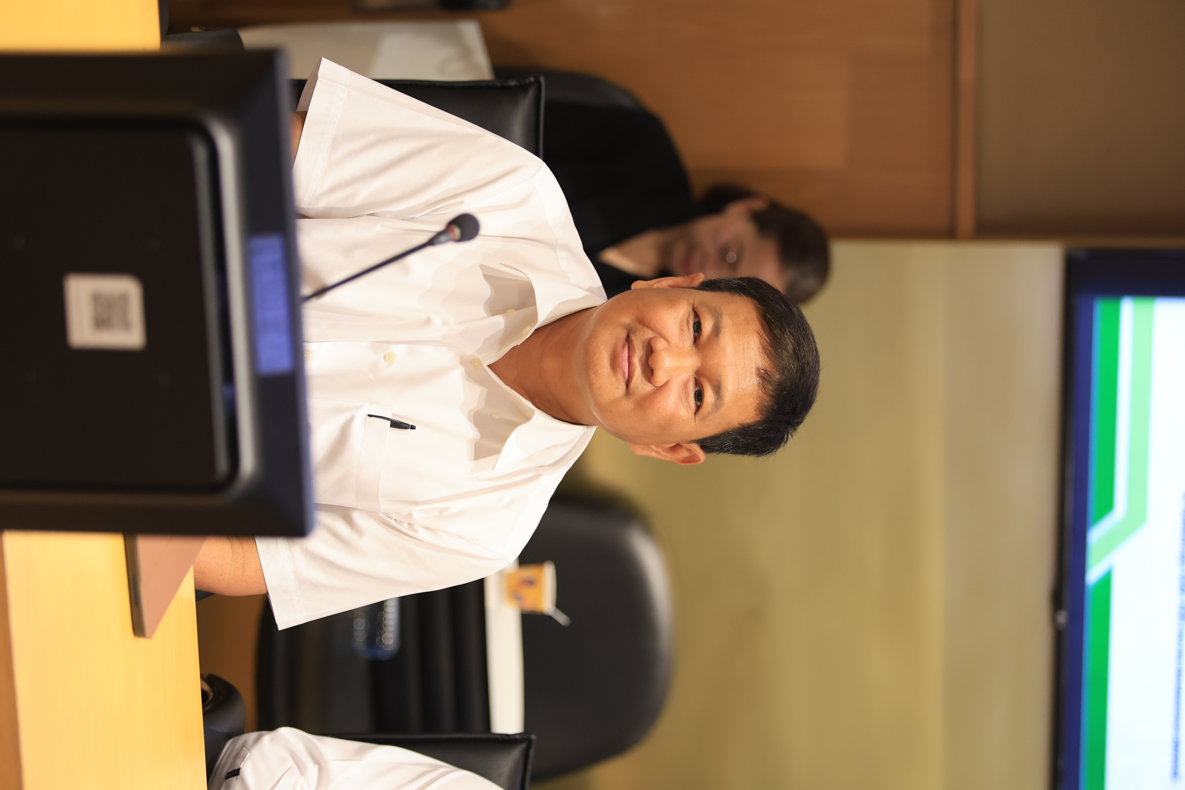 title - ส.ป.ก. ร่วมประชุมหารือแนวทางการรับมือผลกระทบจากสถานการณ์การสู้รบในภูมิภาคตะวันออกกลาง